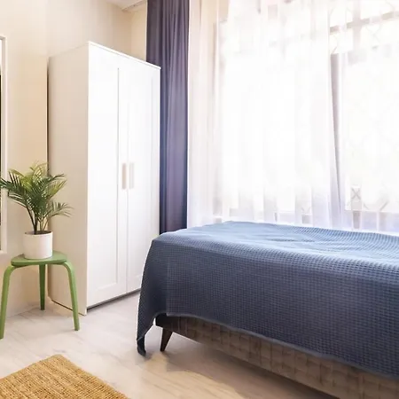 Exquisite Flat Near Bagdat Street * اسطنبول